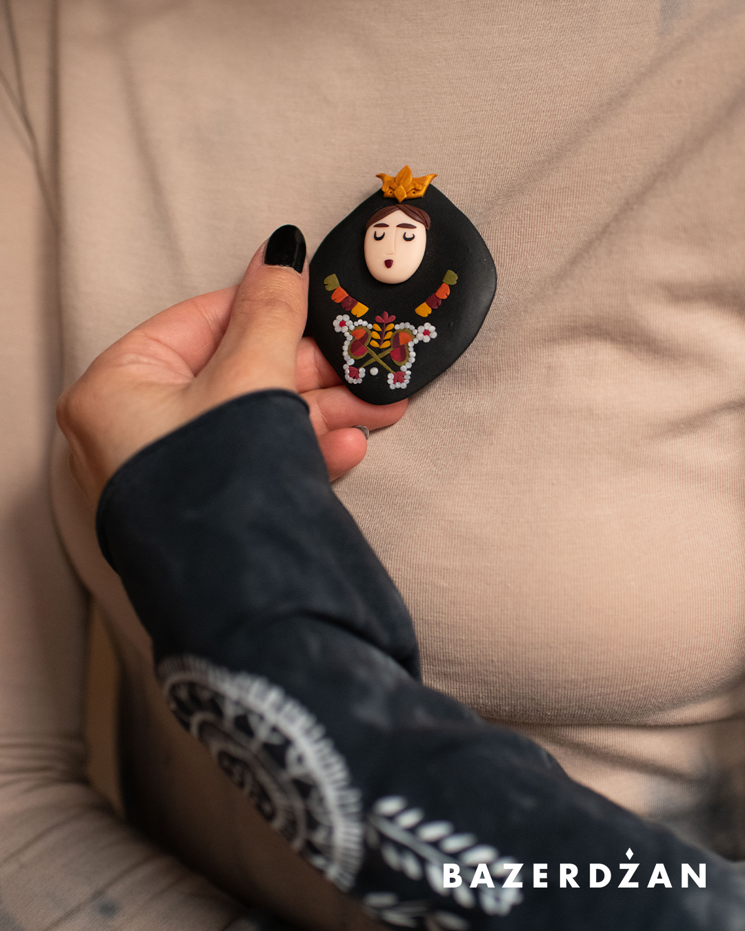 Handmade Brooch Queen Katarina by Kotka