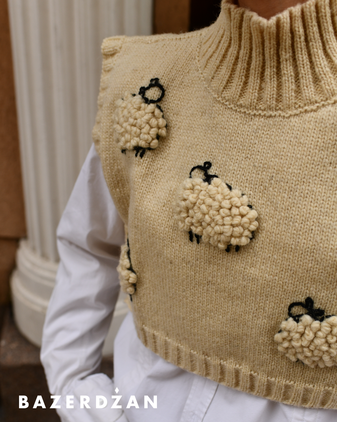 Woolen Sheep Cropped Vest