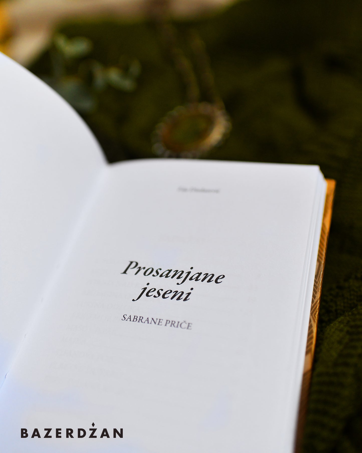 Knjiga "Prosanjane jeseni" Zija Dizdarević