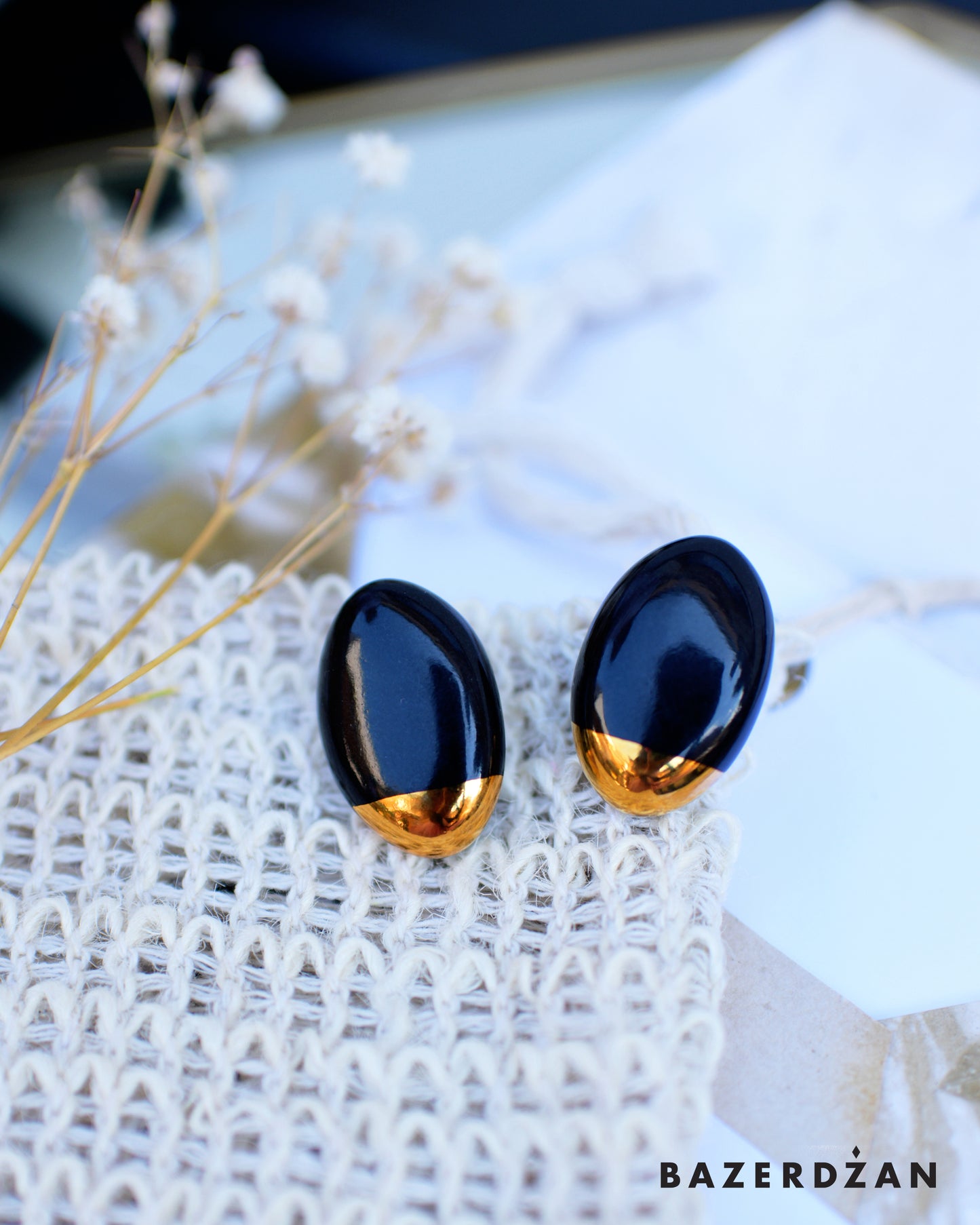 Black porcelain drop earrings by Studio Tekne