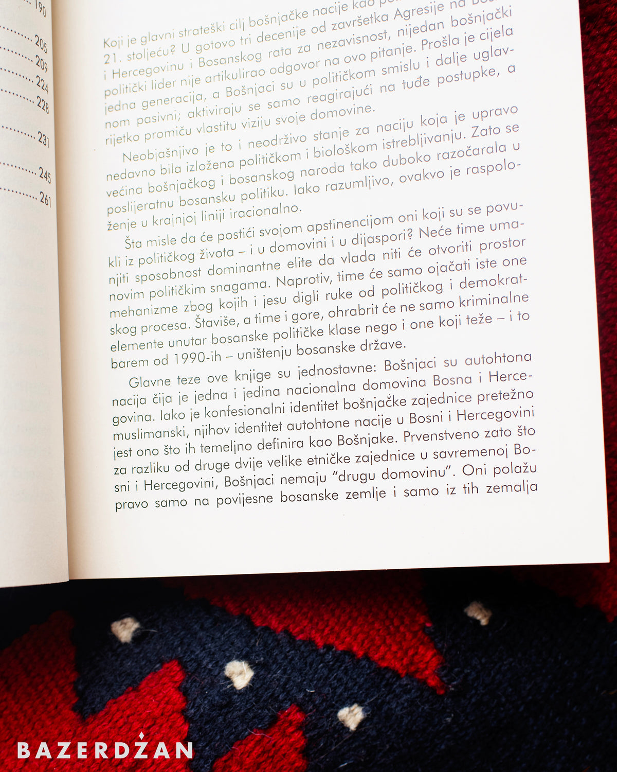Book Bošnjaci - A Nation After Genocide