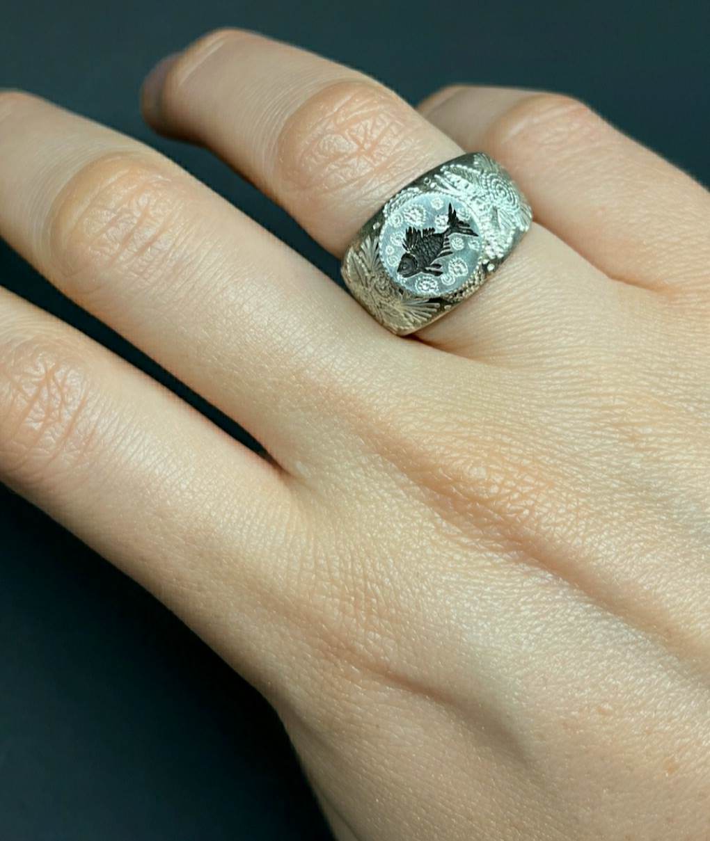 Gold Fish Ring by Elird