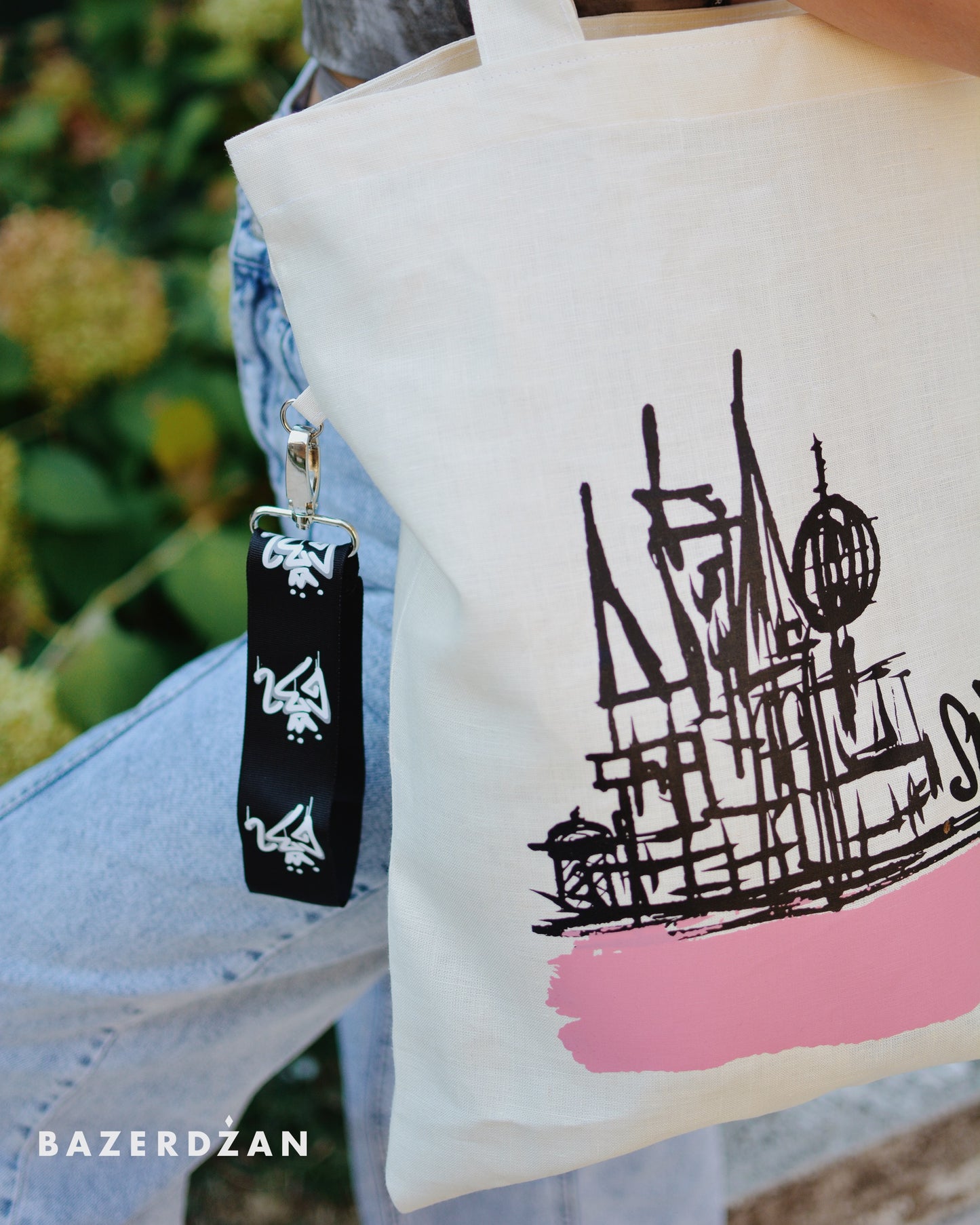 SA7100 Tote Bag - Bazerdzan