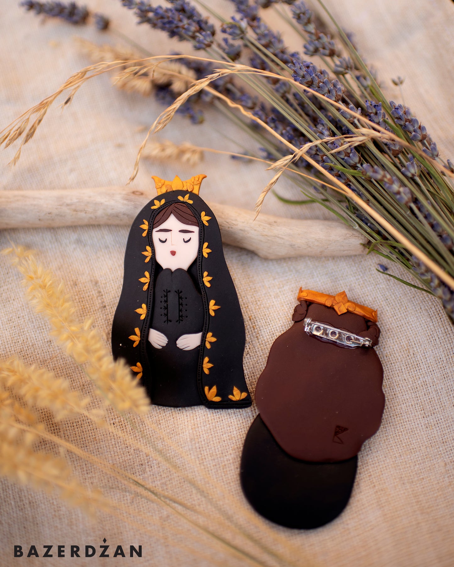Handmade Brooch Queen Katarina by Kotka
