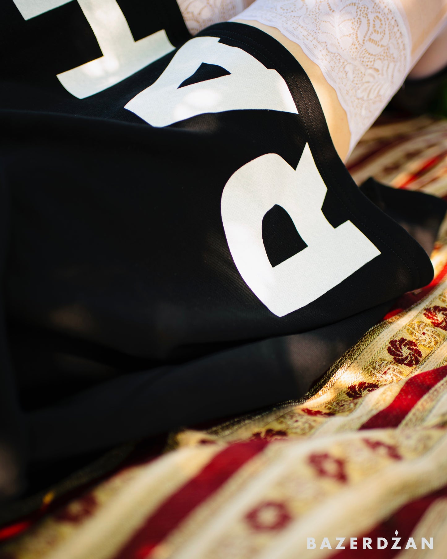 Rahat Oversized T-Shirt - Bazerdzan