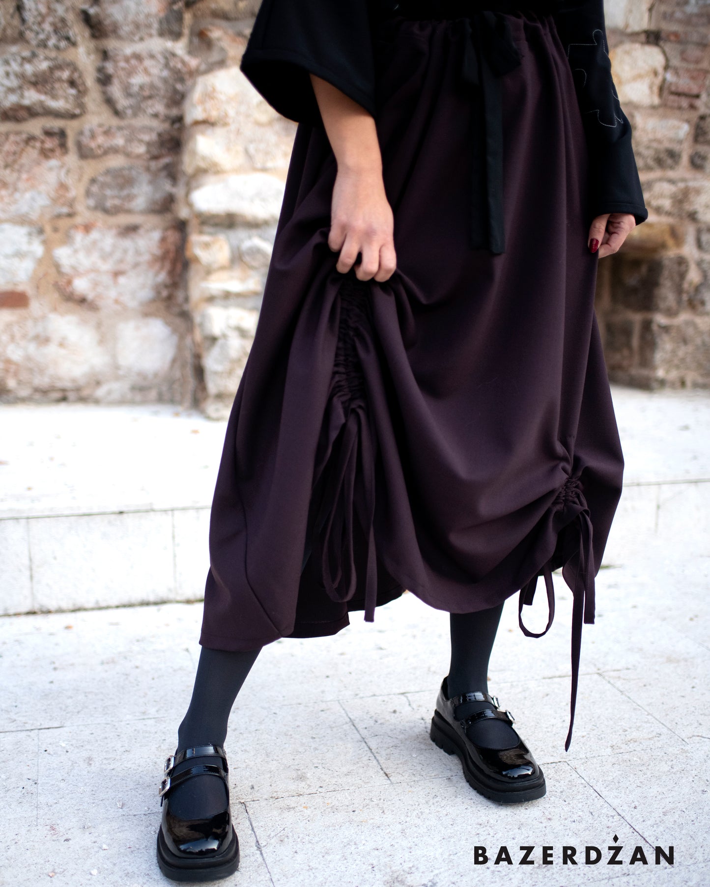 Skirt Playful in Plum color