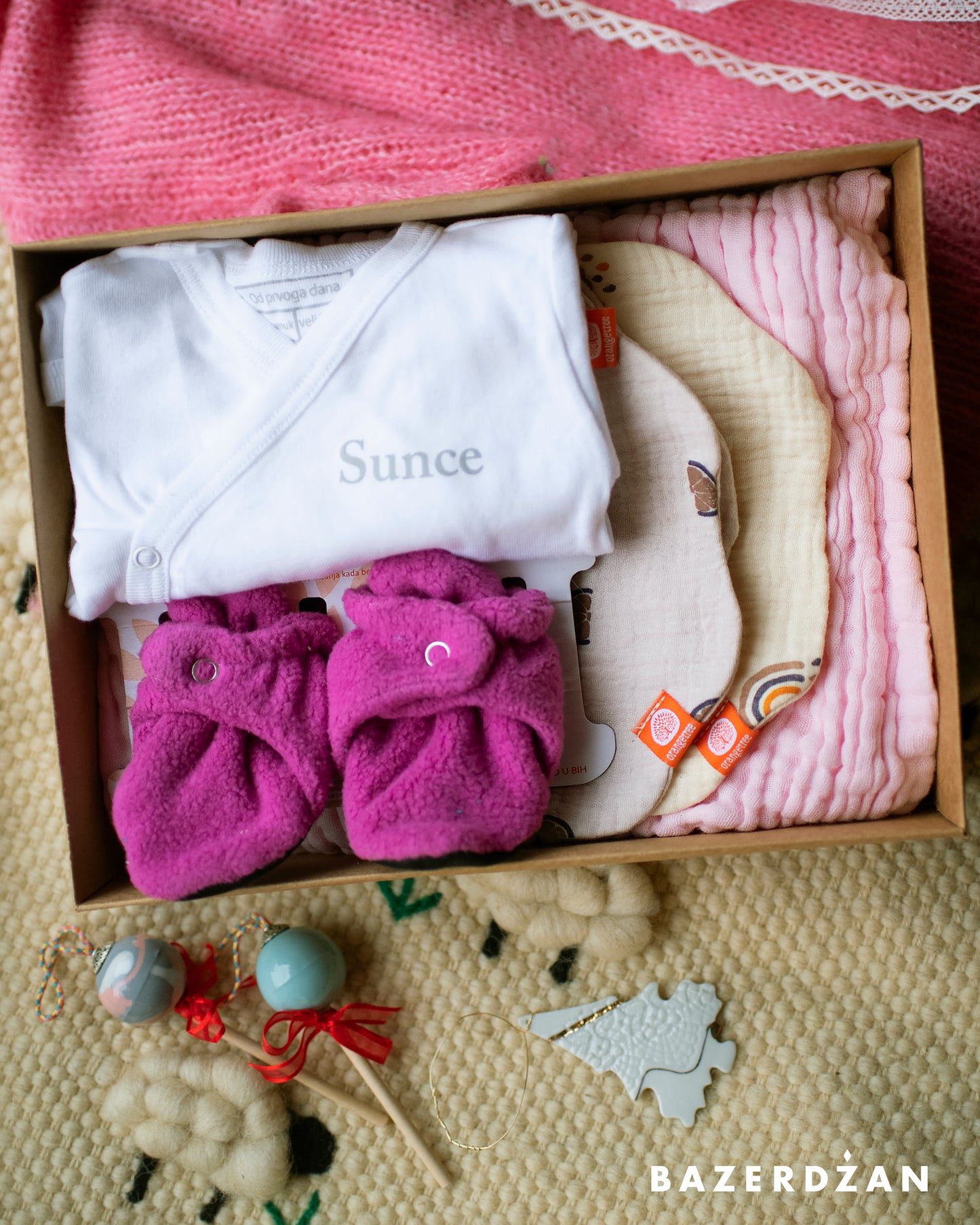 Baby Gift Box 2 by Orangetree