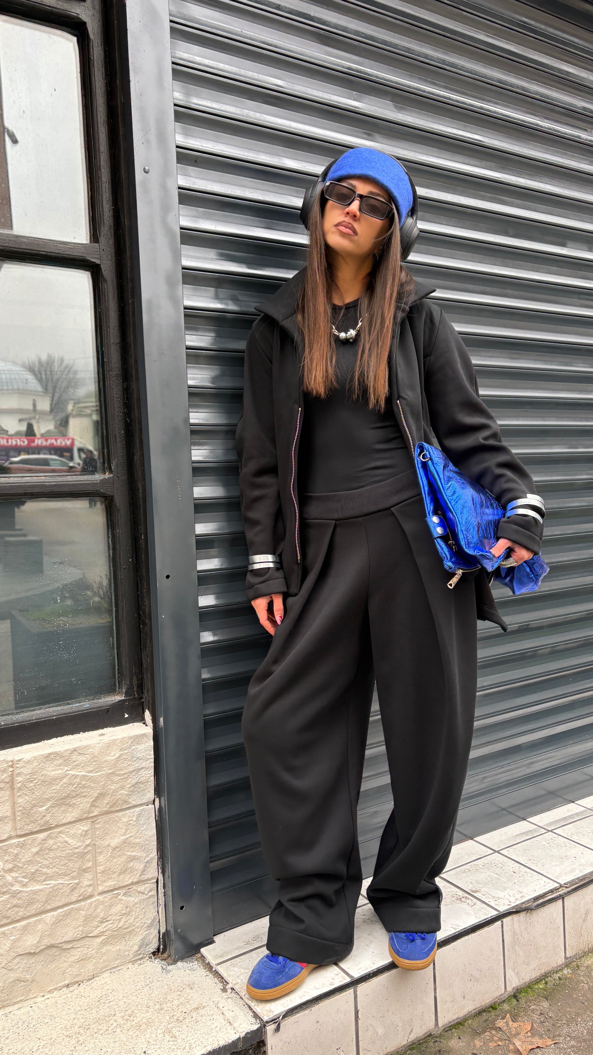 VATRA pants in black - Bazerdzan