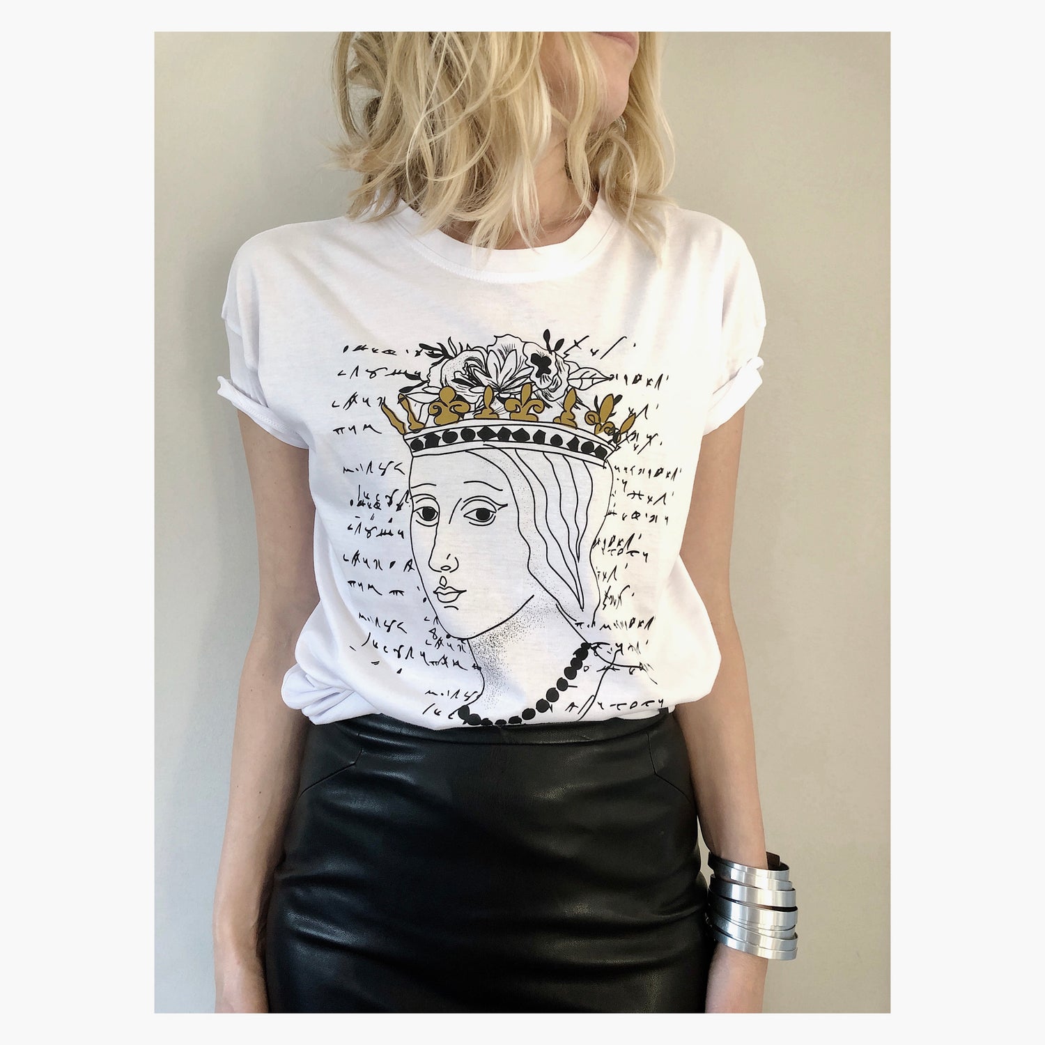 Catherine of Bosnia T-shirt (Color: Black, White) - by Rubyred - Bazerdzan